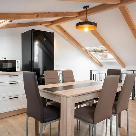 Blue Sky Duplex By Locap Group 公寓 *